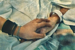 2020: Kaelyn's Hand on Myke's at the Hospital